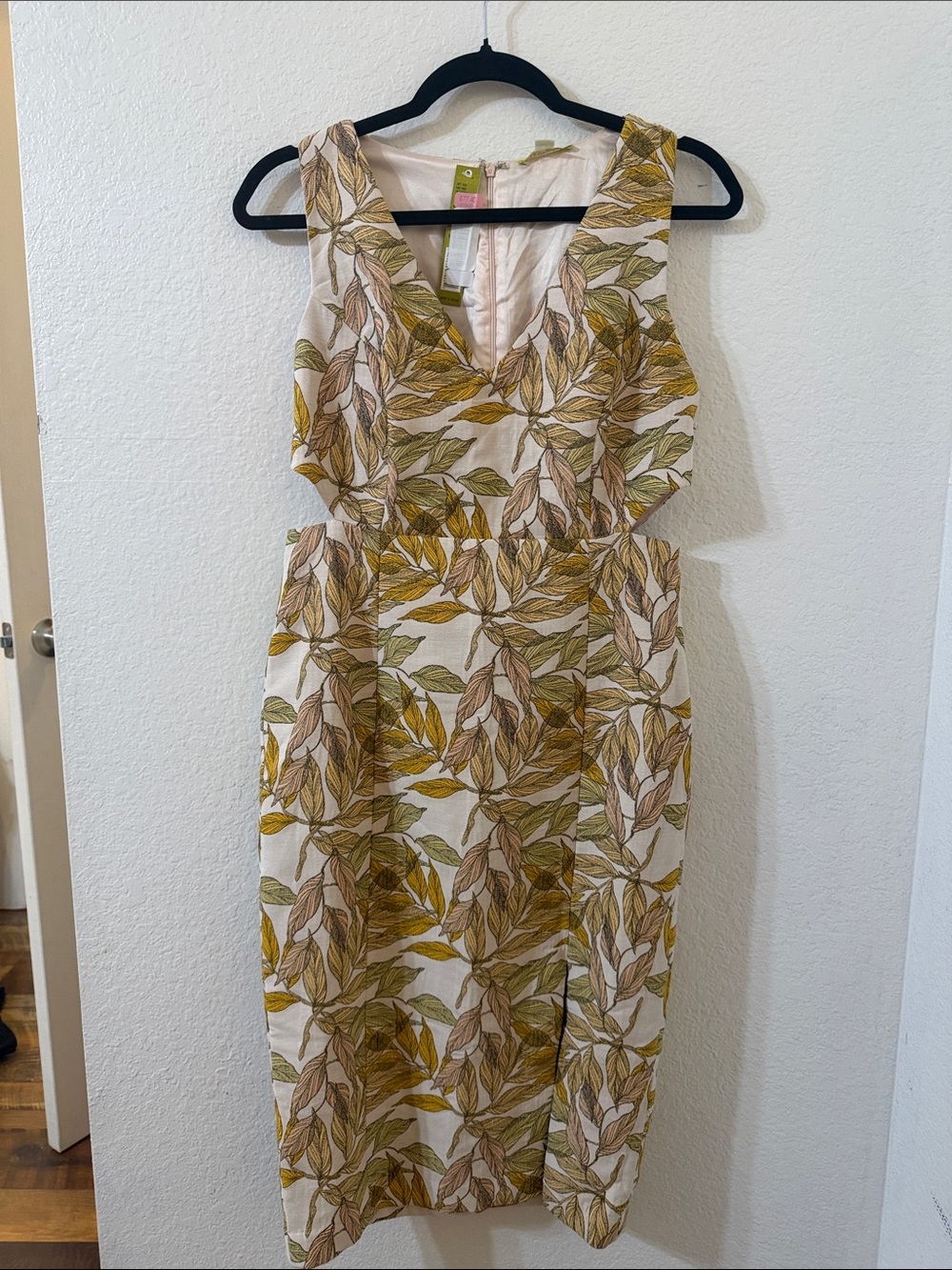 Gianni Bini White Dress with Mustard and Tan Leaf Print